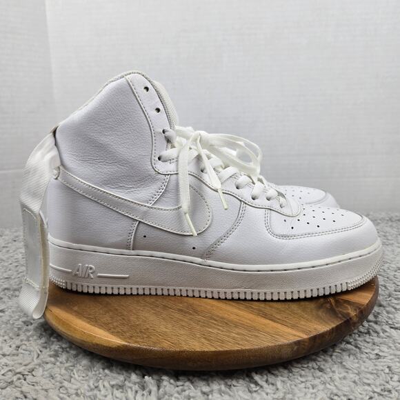 Nike Mens 12 Air Force 1 High Triple White Casual Athletic Sneaker 315121-115 - Picture 3 of 13